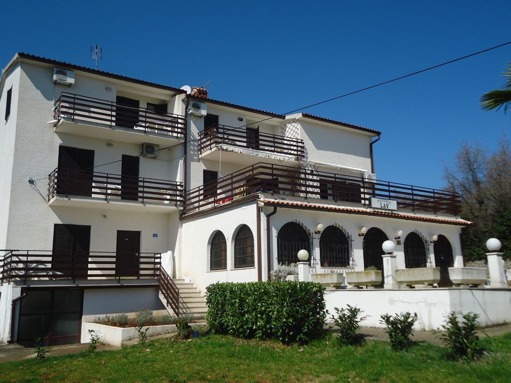 Apartments Lav Umago Exterior foto